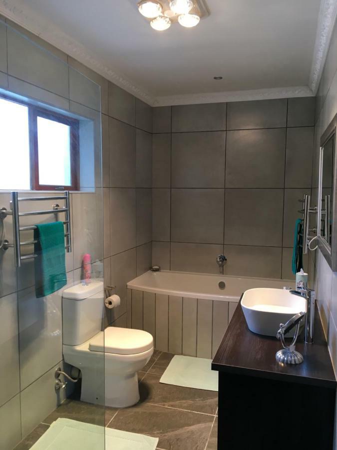 18 Patrys Crescent Holiday home Hermanus