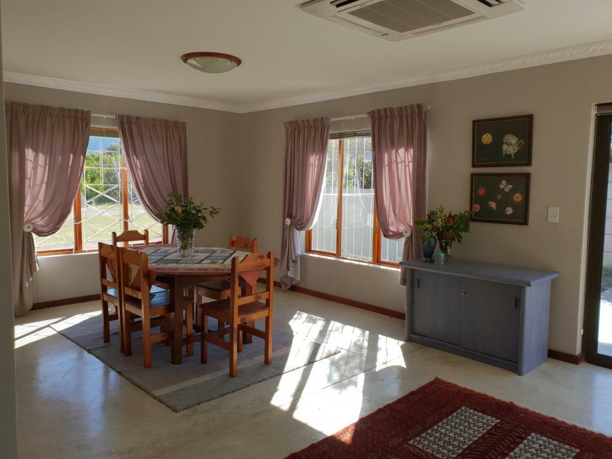 Holiday home 18 Patrys Crescent Hermanus