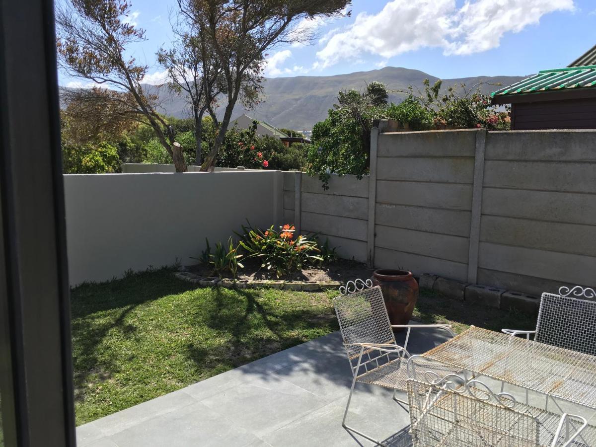 18 Patrys Crescent Holiday home Hermanus