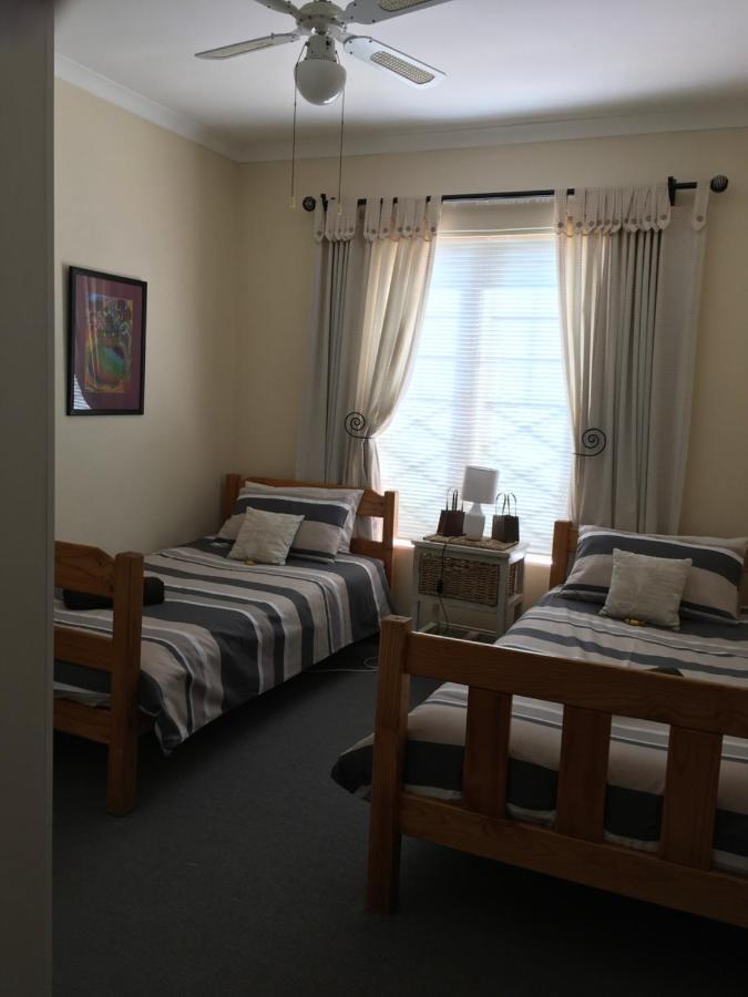 Holiday home 18 Patrys Crescent *